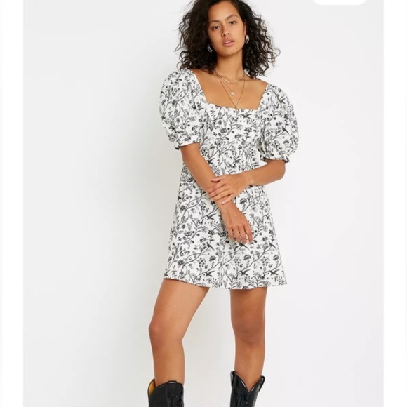 Laura Ashley Urban Outfitters Penelope Cherub Babydoll Mini Dress - Picture 2 of 9